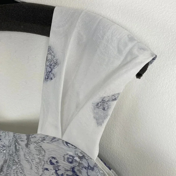 Teri Jon Dress Fit & Flare White Blue Floral Jacquard Cocktail 229240 Wedding - Picture 14 of 16